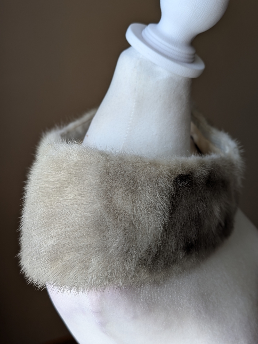 Vintage Genuine Mink Fur Collar Scarf Grey Beige 34" - Picture 2 of 13